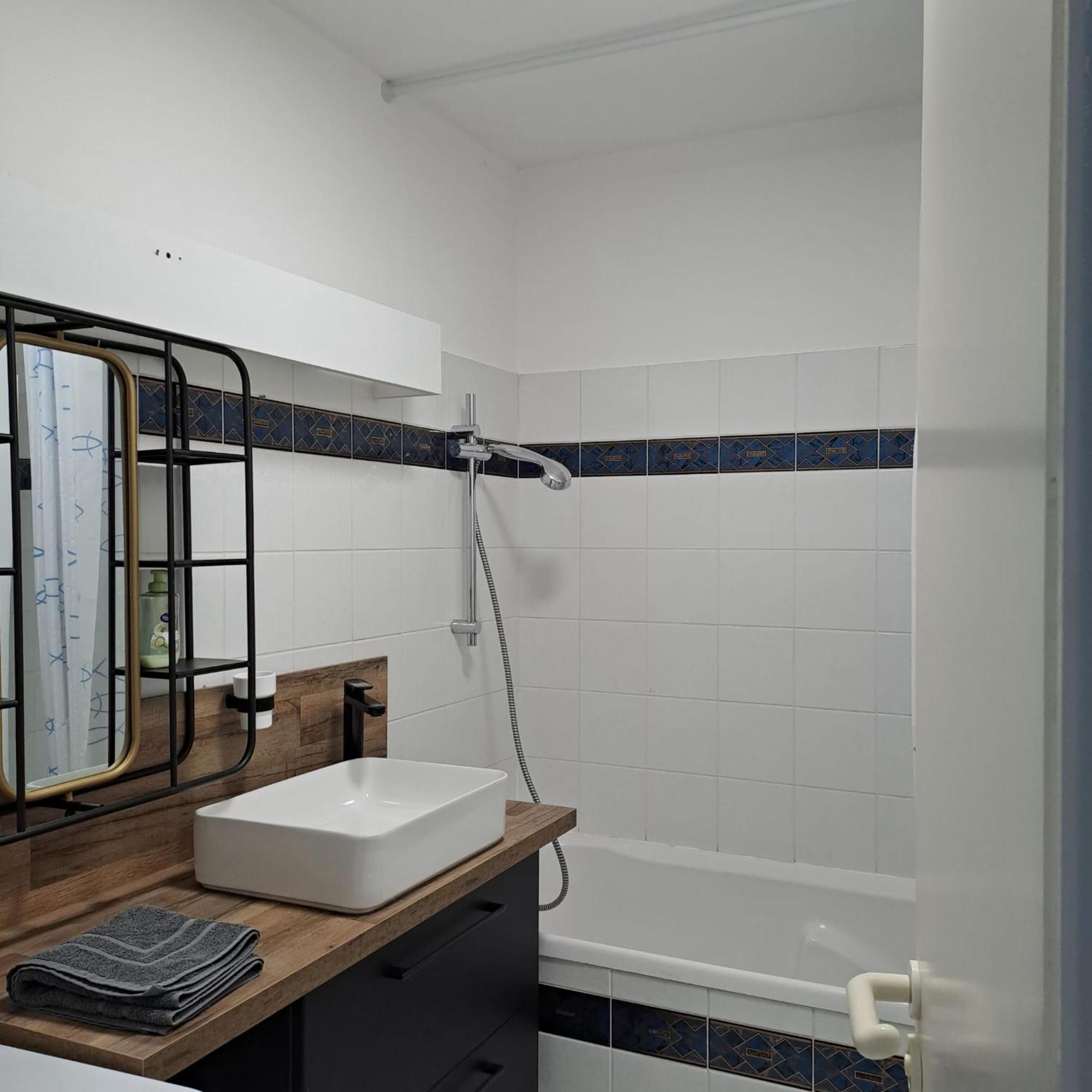 Le Beltremieux Apartment Ла Рошел Екстериор снимка